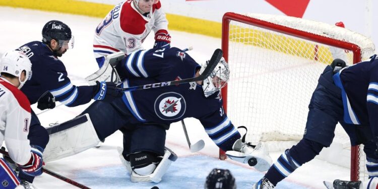 NHL: Montreal Canadiens at Winnipeg Jets