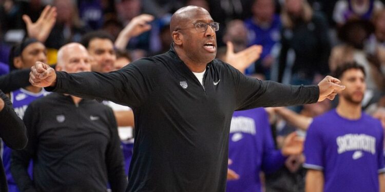 NBA: Los Angeles Lakers at Sacramento Kings