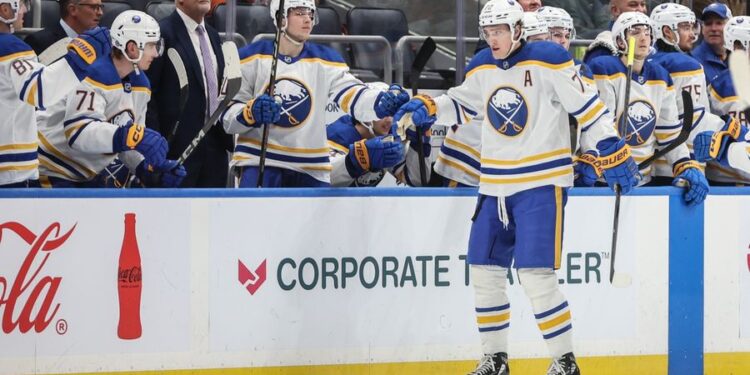 NHL: Buffalo Sabres at New York Islanders