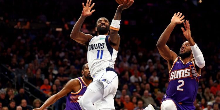 NBA: Dallas Mavericks at Phoenix Suns