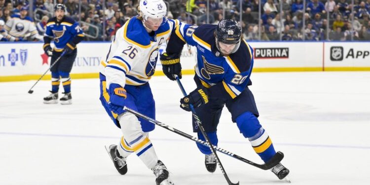 NHL: Buffalo Sabres at St. Louis Blues