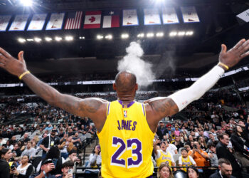 SAN ANTONIO, TX - NOVEMBER 27: LeBron James #23 of the Los Angeles Lakers pre-game ritual before the game against the San Antonio Spurs on November 27, 2024 at the Frost Bank Center in San Antonio, Texas. NOTE TO USER: User expressly acknowledges and agrees that, by downloading and or using this photograph, user is consenting to the terms and conditions of the Getty Images License Agreement. Mandatory Copyright Notice: Copyright 2024 NBAE (Photos by Jeff Haynes/NBAE via Getty Images)