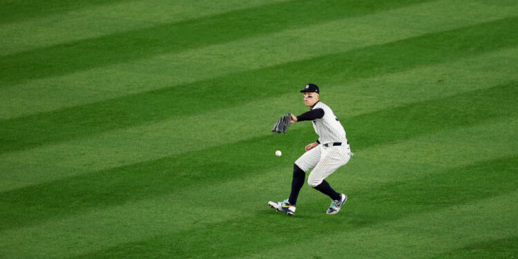 NEW YORK, NEW YORK - The Yankees were winning 5-0 in the fifth inning of Game 5 of the 2024 World Series when Aaron Judge dropped a Tommy Edman fly ball, which jump-started a Dodgers' comeback. (Photo by Al Bello/Getty Images)