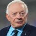 Jerry Jones at Giants-Cowboys