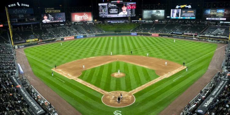 Guaranteed Rate Field will be simply Rate Field going forward. (Photo by Joseph Weiser/Icon Sportswire via Getty Images)