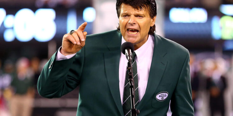 EAST RUTHERFORD, NJ - Former New York Jets All-Pro defensive lineman Mark Gastineau believes that Brett Favre took a dive when he allowed Michael Strahan's in 2002 to pass him for the NFL's single-season sack record. (Photo by Al Bello/Getty Images)