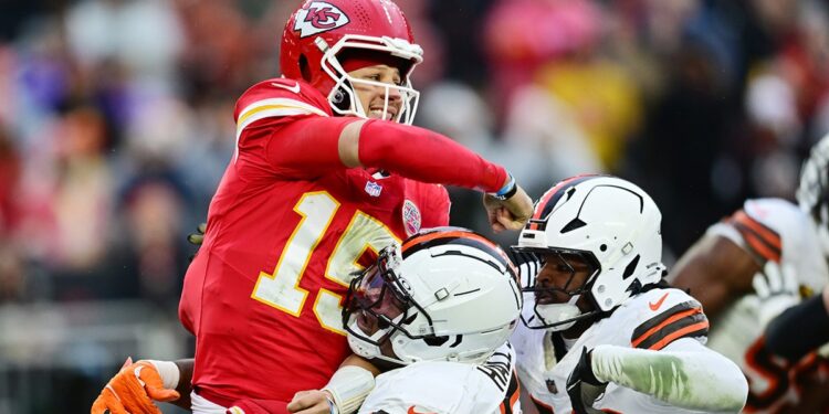 Patrick Mahomes tackled