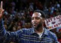 Tracy McGrady salutes fans