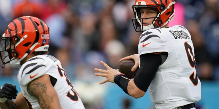 Cincinnati Bengals quarterback Joe Burrow (9) sets up to throw a pass during the first quarter at Nissan Stadium in Nashville, Tenn., Sunday, Dec. 15, 2024. PHOTO USA TODAY SPORTS IMAGES