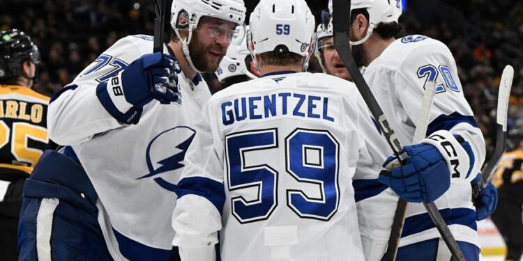 NHL: Tampa Bay Lightning at Boston Bruins