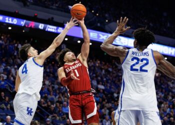 NCAA Basketball: Alabama at Kentucky