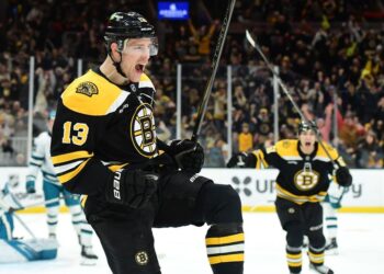 NHL: San Jose Sharks at Boston Bruins