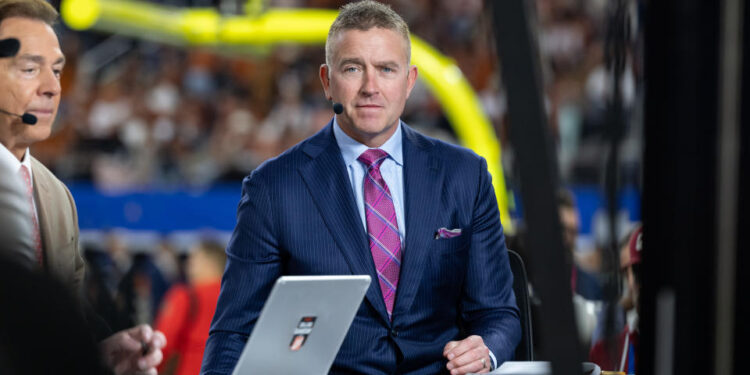 Kirk Herbstreit reached for a tissue and got emotional when talking about the Buckeyes' win on ESPN on Monday night.