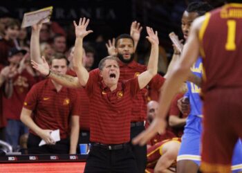 LOS ANGELES, CA- JANUARY 27, 2025: USC Trojans head coach Eric Musselman gestures.