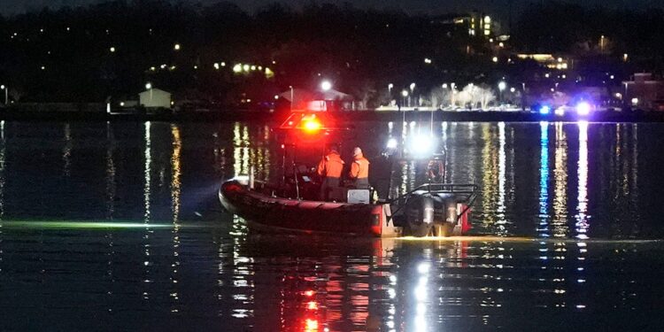 Rescue boar on the Potomac