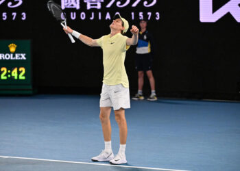 Italy's Jannik Sinner celebrates his victory against Germany's Alexander Zverev during their men's singles final match on day fifteen of the Australian Open tennis tournament in Melbourne on January 26, 2025. (Photo by WILLIAM WEST / AFP) / -- IMAGE RESTRICTED TO EDITORIAL USE - STRICTLY NO COMMERCIAL USE -- (Photo by WILLIAM WEST/AFP via Getty Images)