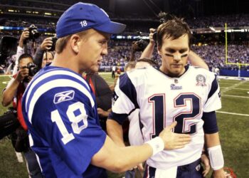 INDIANAPOLIS - NOVEMBER 15:  Quarterback Peyton Manning #18 of the Indianapolis Colts greets Tom Brady #12 of the New England Patriots after the game at Lucas Oil Stadium on November 15, 2009 in Indianapolis, Indiana.  The Colts won the game 35-34. (Photo by Jamie Squire/Getty Images)