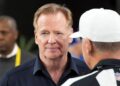 Roger Goodell talks to John Hussey