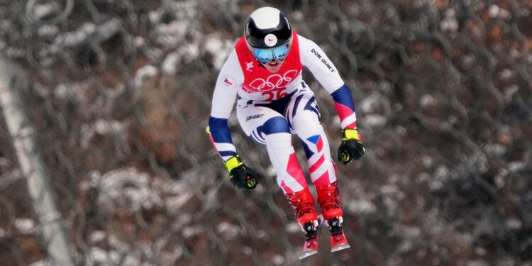 Tereza Nova skiing