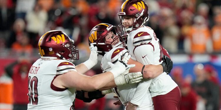 Zane Gonzalez celebrates