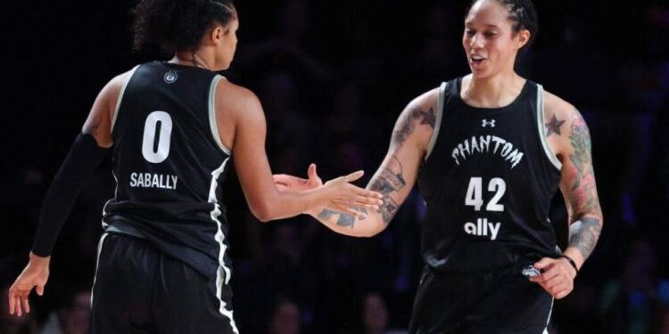 WNBA free-agency chaos: Why did so many All-Stars move for one-year contracts?