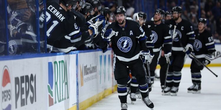 NHL: New York Islanders at Tampa Bay Lightning