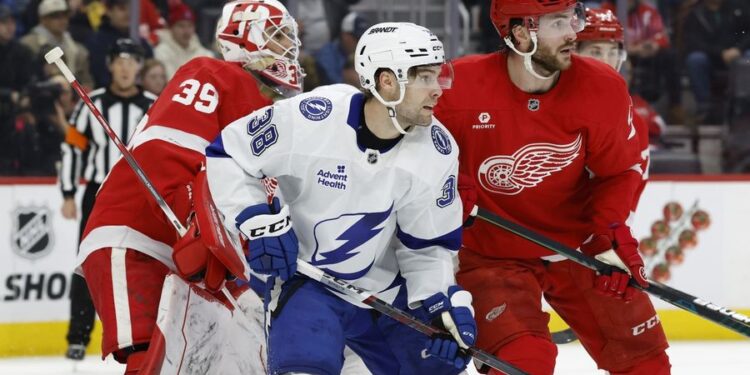 NHL: Tampa Bay Lightning at Detroit Red Wings