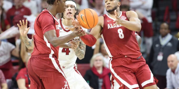 NCAA Basketball: Alabama at Arkansas