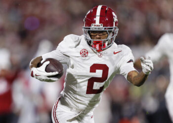 NORMAN, OKLAHOMA - NOVEMBER 23: Wide receiver Ryan Williams #2 of the Alabama Crimson Tide takes a 19-yard catch for a 30-yard gain against the Oklahoma Sooners in the first quarter at Gaylord Family Oklahoma Memorial Stadium on November 23, 2024 in Norman, Oklahoma. Oklahoma won 24-3. (Photo by Brian Bahr/Getty Images)