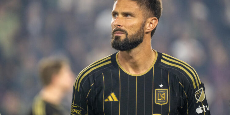 LOS ANGELES, CA - OCTOBER 27: Olivier Giroud #9 of Los Angeles FC prior to  the match against Vancouver Whitecaps at BMO Stadium on October 27, 2024 in Los Angeles, California. Los Angeles FC won the match 2-1 (Photo by Shaun Clark/Getty Images)