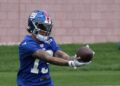 Jalin Hyatt catches pass at practice