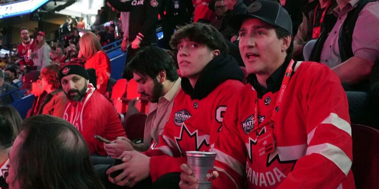 Justin Trudeau watches 4 Nations with his family