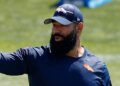 Michael Wilhoite with the Broncos