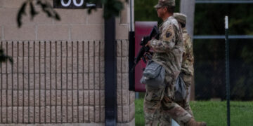 Texas National Guard troops arrive in Illinois