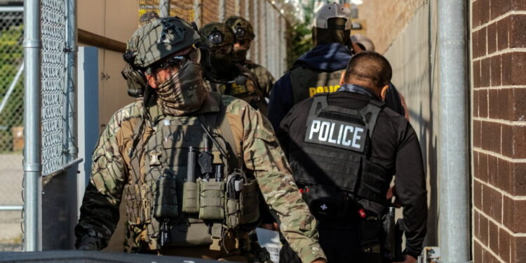 Federal agents clash with protesters at the Broadview, IL ICE detention center