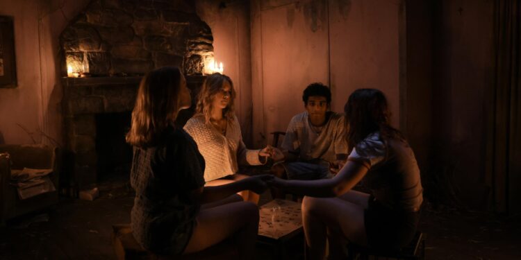 Playing Gracie Darling - Season 1