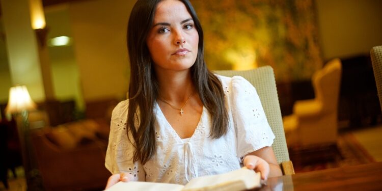 Samantha Fulnecky graded zero by TA holding a bible