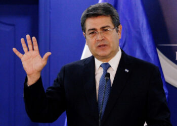 FILE PHOTO: Honduras' President Juan Orlando Hernandez speaks during a joint message with U.S. Department of Homeland Secu...