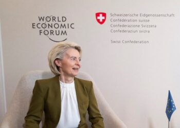 DAVOS-MEETING/