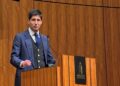 USA-FED/Former U.S. Federal Reserve Governor Kevin Warsh speaks during a monetary policy conference at Stanford University...