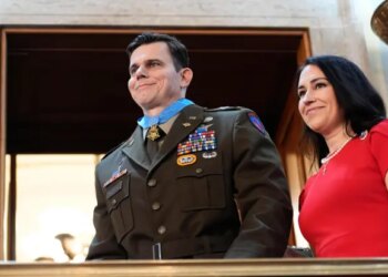 U.S. Army Chief Warrant Officer Eric Slover receives a Medal of Honor