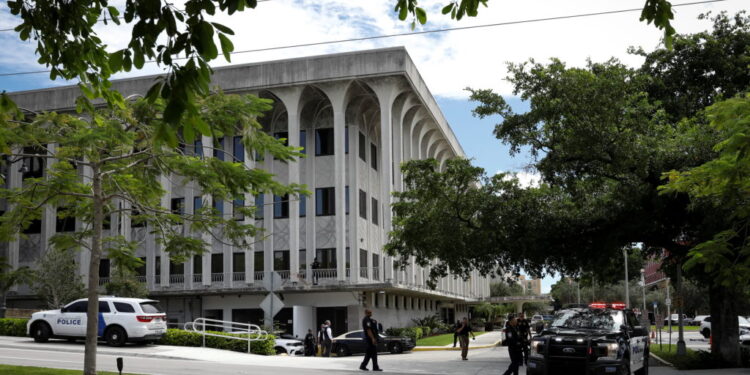 Suspect in possible assassination attempt of Donald Trump to appear in federal court, in West Palm Beach