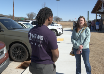 SAND SPRINGS NEW ANIMAL SHELTER TOUR & RIBBON-CUTTING two shot