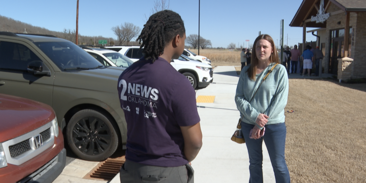 SAND SPRINGS NEW ANIMAL SHELTER TOUR & RIBBON-CUTTING two shot