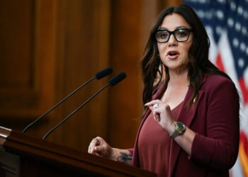 U.S. government shutdown enters 35th day