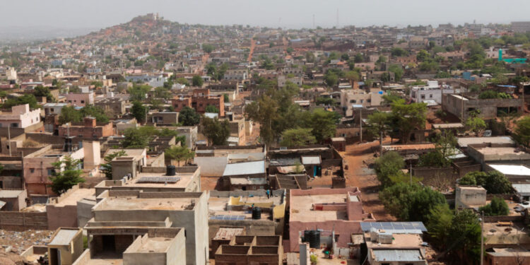 Insurgents attack military bases across Mali