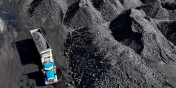 Coal transport along the Kanawha river in West Virginia