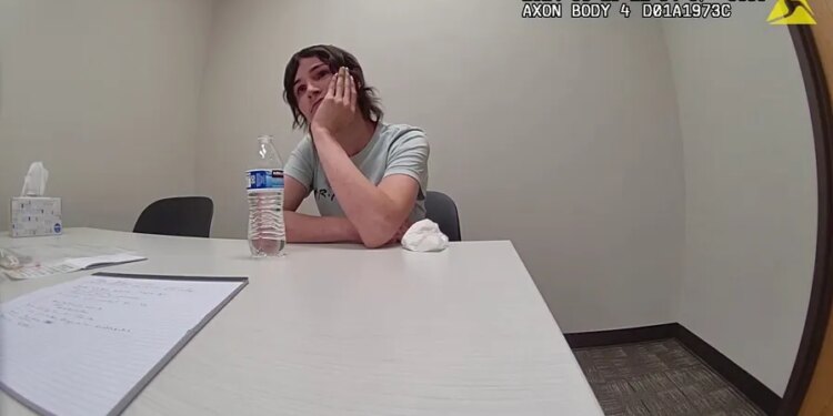 Transgender killer confesses to killing parents