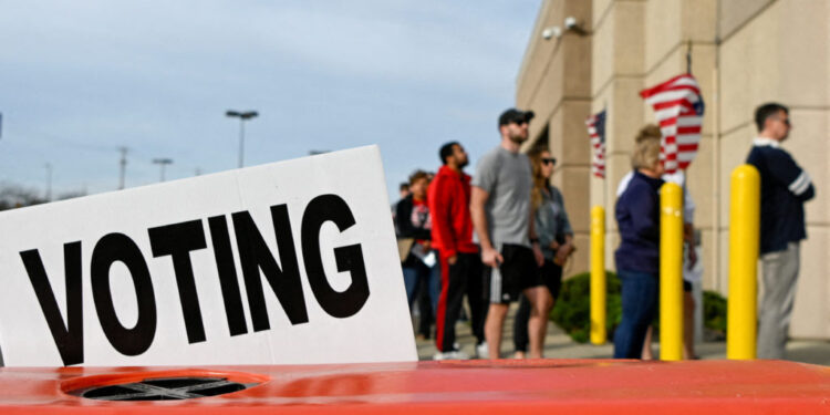 FILE PHOTO: Early voting in Columbus, Ohio