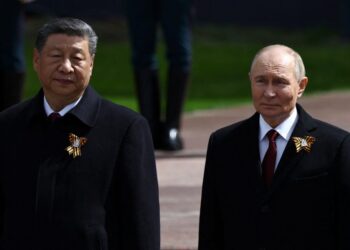 Leaders lay flowers during a ceremony on Victory Day in central Moscow